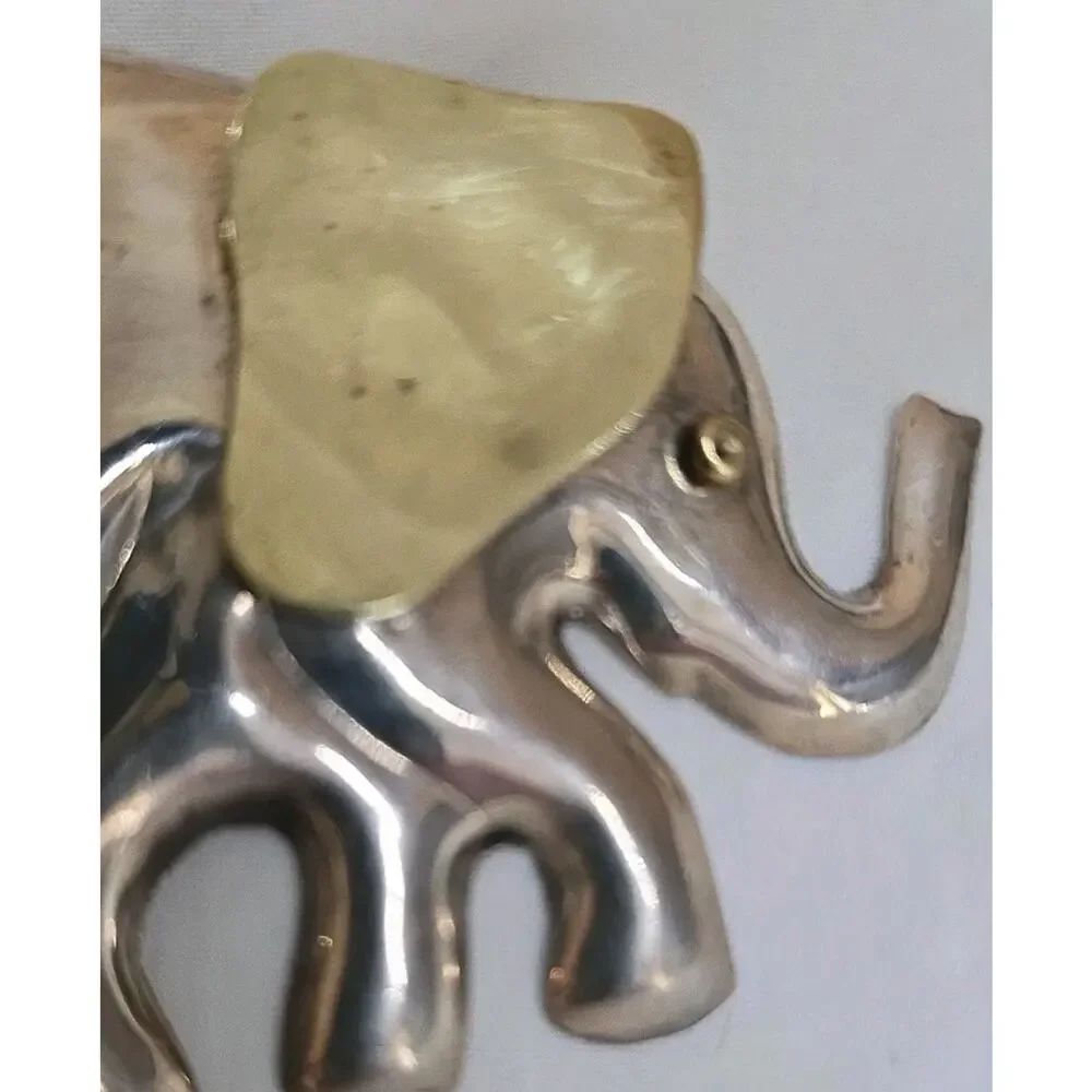 Sterling Silver Full Circle 925 Elephant Brooch Or Pendant